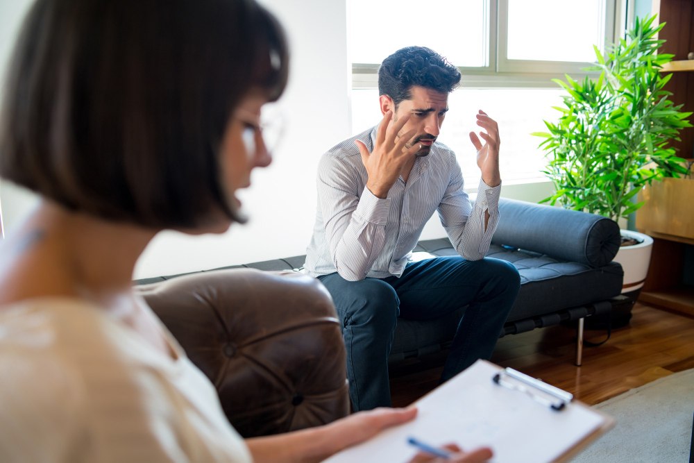 How To Break A Trauma Bond Safely and Start Healing